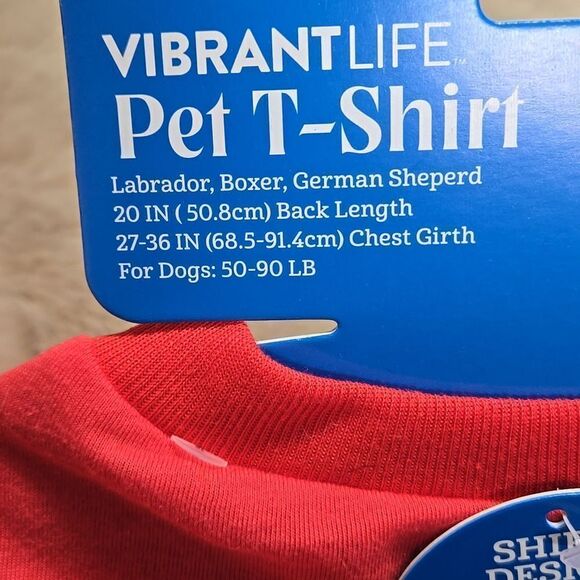 VIBRANT LIFE RED PET T-SHIRT,  "FREE KISSES, MAY CONTAIN SLOBBER," SIZE LARGE - Picture 3 of 6